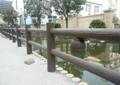 仿樹(shù)皮護(hù)欄案例